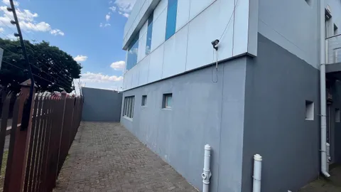 WhatsApp Image 2025-10-23 at 13.52.41 (2).